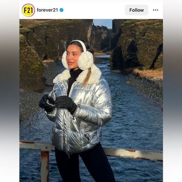 Forever 21 Silver Puffer Coat With Faux Fur Collar - Picture 1 of 4